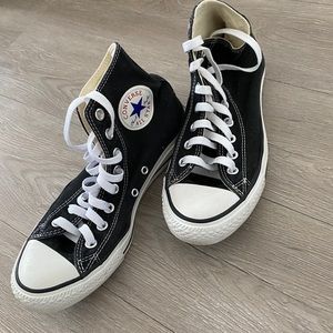 Converse High Tops Black